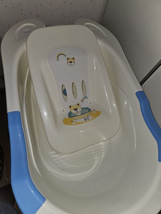Бебешко корито със стойка