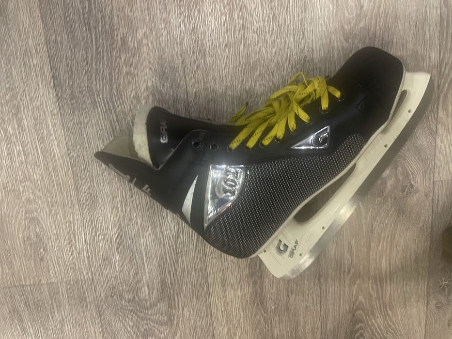 Коньки ледорубы хоккейные