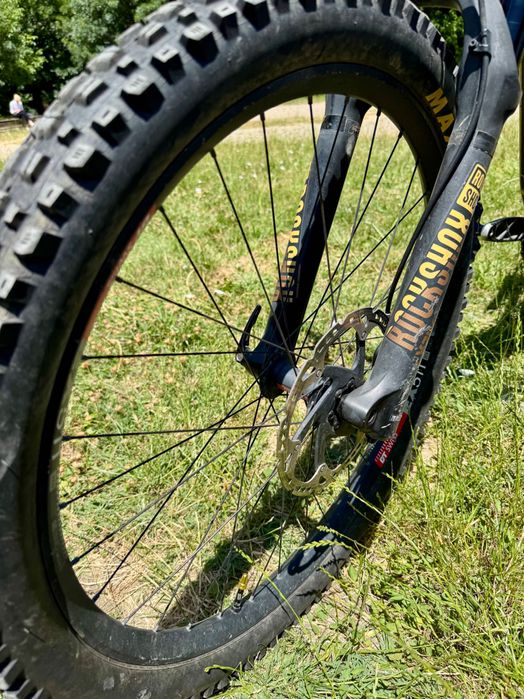 Santa Cruz Nomad 4 AL - S build - размер M