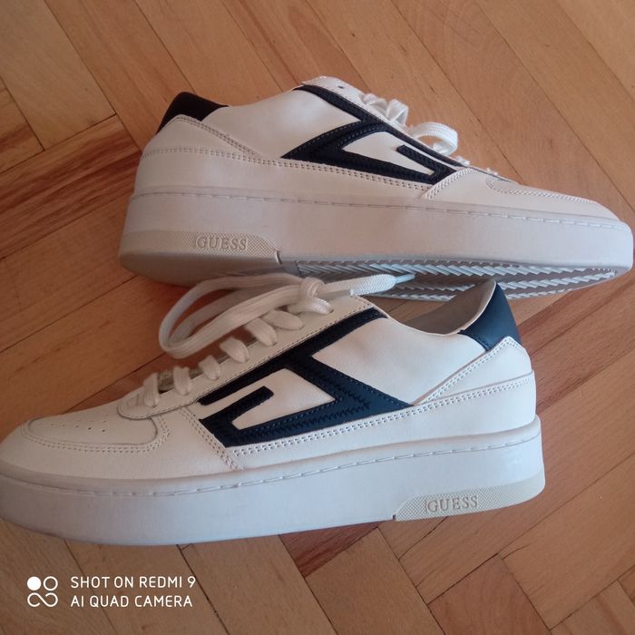 Оригинални обувки Guess естествена кожа