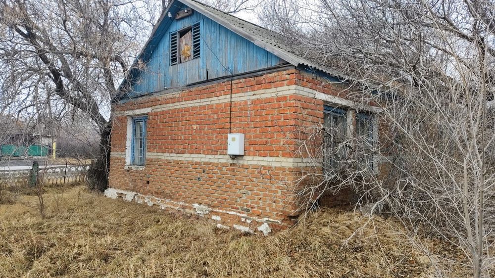 Продам здание бывшая больница.Карасутский р. Посёлок  Октябрьской.