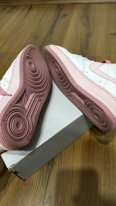 Adidasi Nike Air Force 1