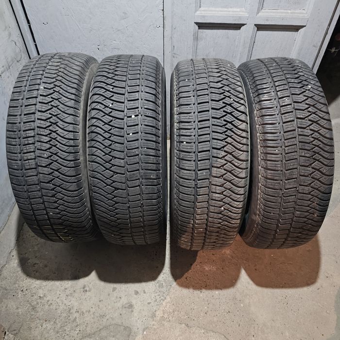 Cauciucuri de Iarna 225/65/17 aproape noi