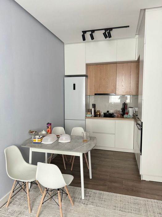 Продам стулья б/у