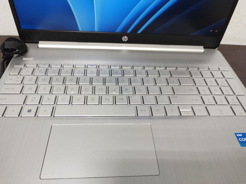 Laptop HP 15s-fq504nd i5 gen 12 (efn)