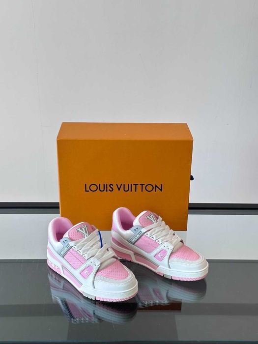 Adidasi Louis Vuitton Trainer Premium