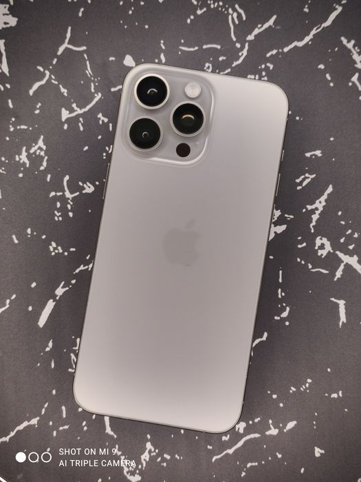iPhone 15 Pro Max  HX/A