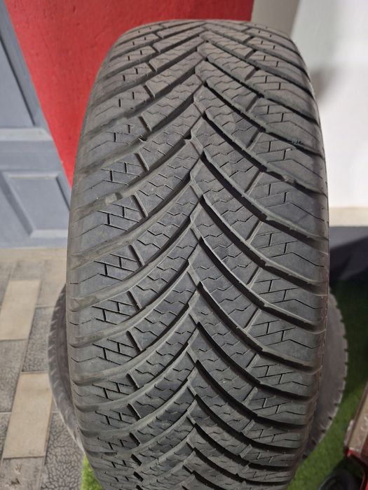 215/60/16 LARGO BALON