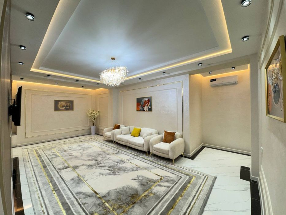 Продается 3 комнатная квартира площадью 126 кв.м. По улице Гагарина