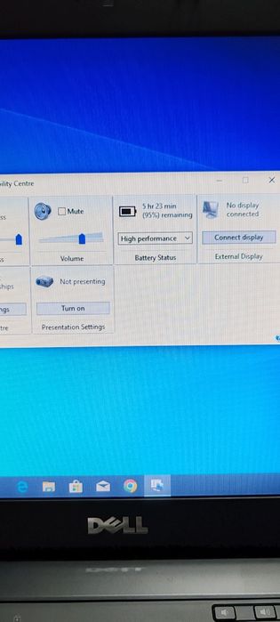 2 laptopuri Dell+ MSI
