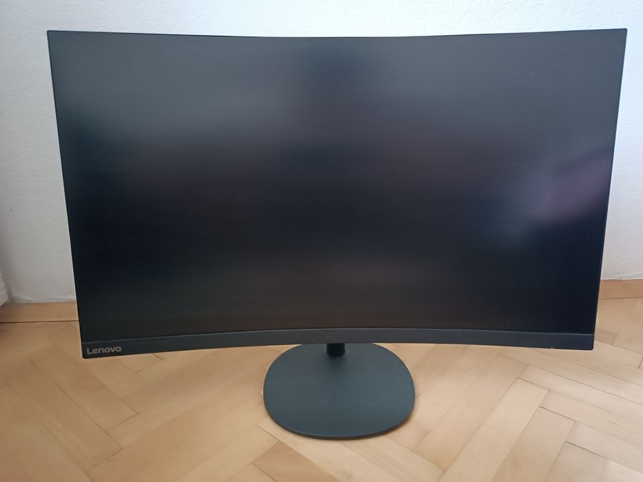 Монитор Lenovo 32 инча