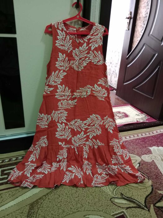 Платье для женщин