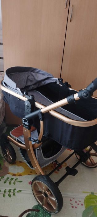 Продам детскую коляску,торг есть