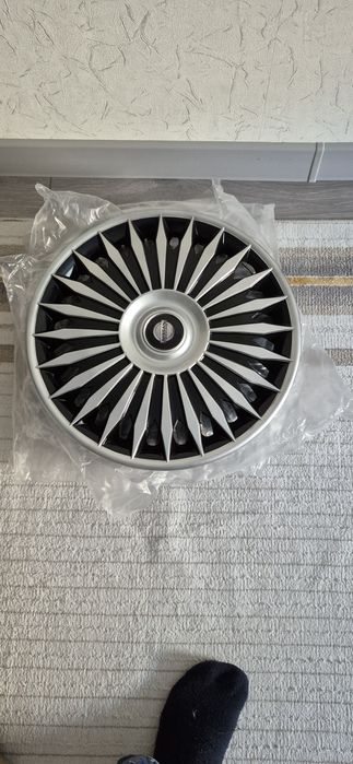 Продаётся  колпак  15 размер