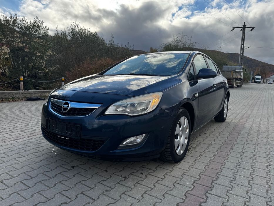 Opel Astra J 1,7 CDTI 2010 Euro5