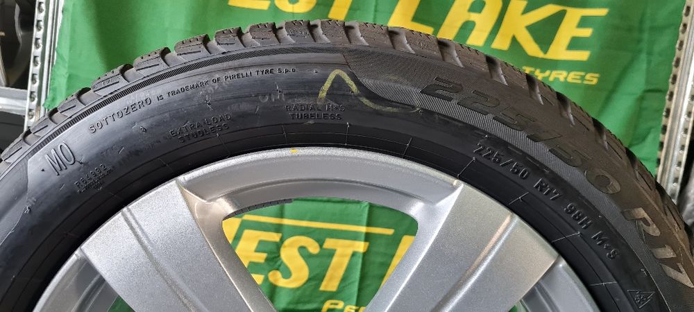 Set complet roti Iarna Mercedes Benz C Class W206  225 50 R 17 Pirelli