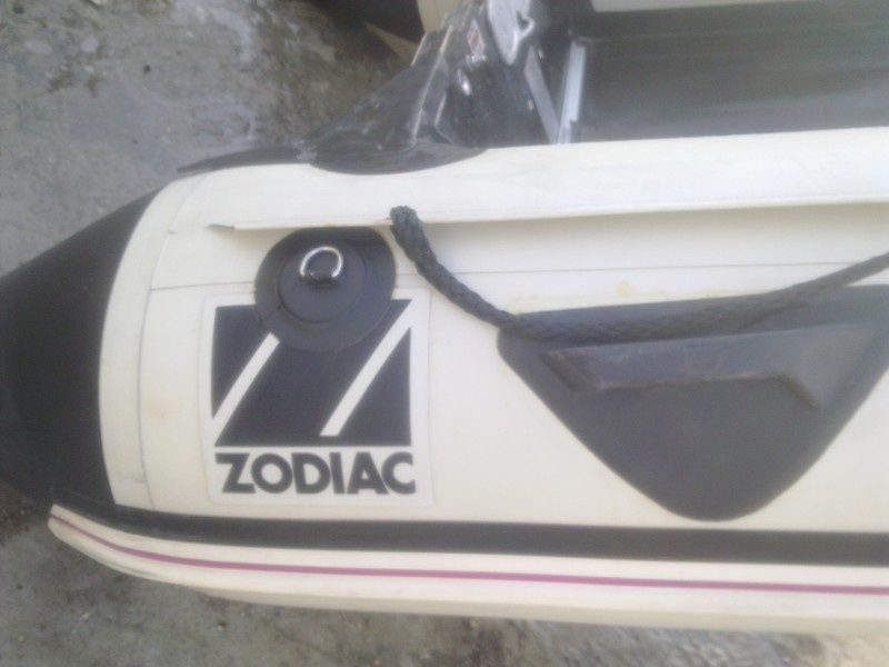 Надуваема лодка ZODIAC /FUTURA