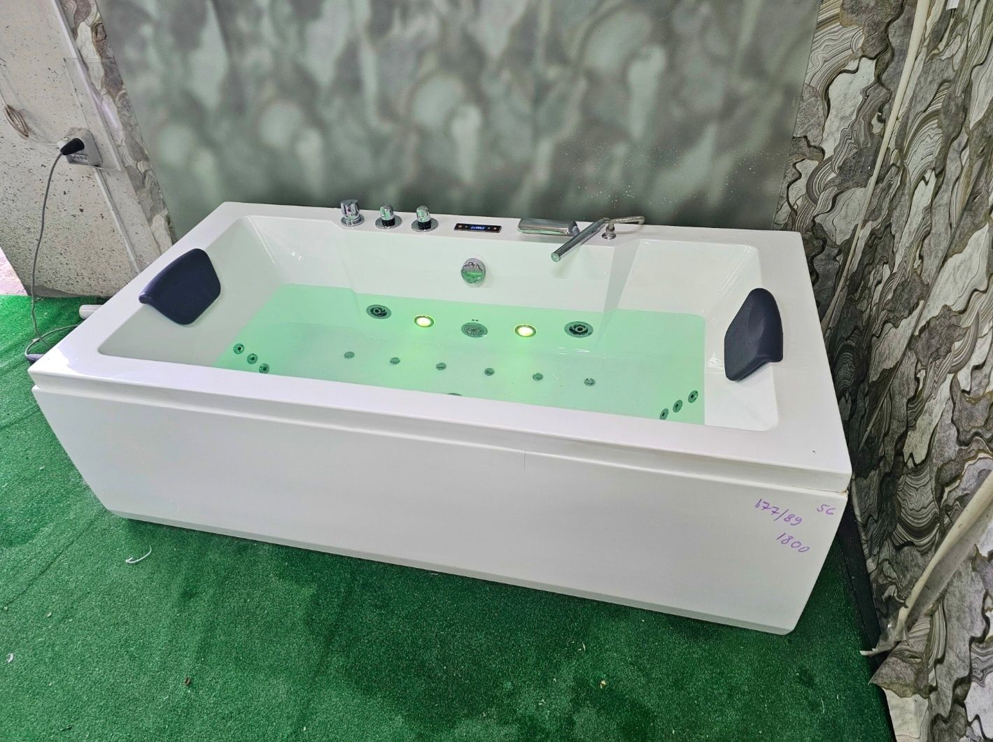 *Spa* Хидромасажна вана Джакузи с Подгрев 1.77х0.89