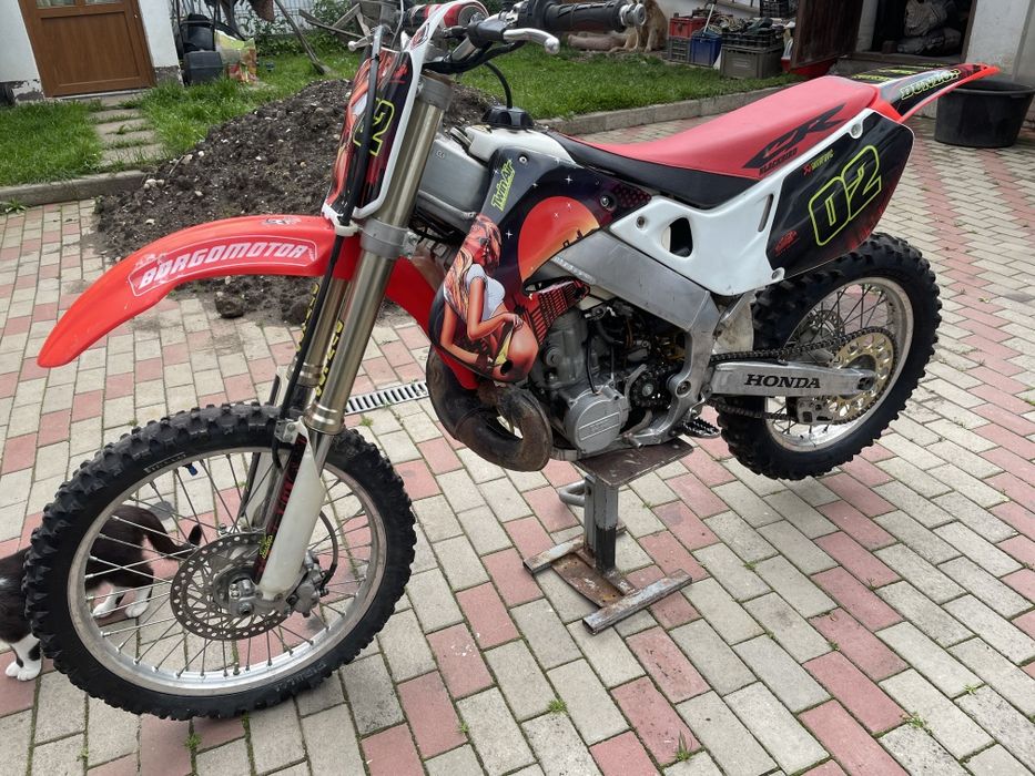 Vand sau schimb Honda 250 2T