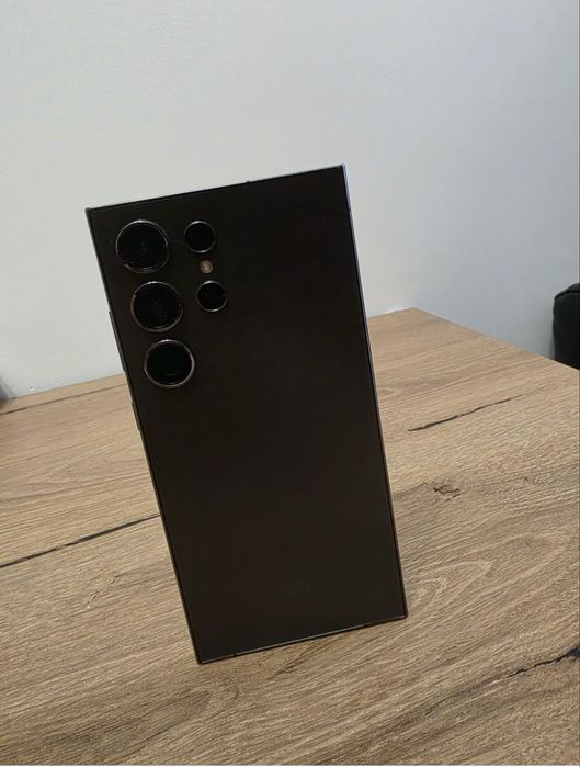 S24 ultra 5 G intretinut