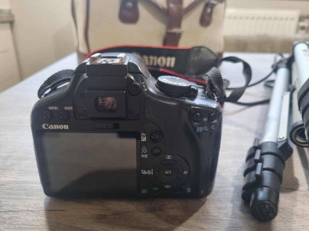 Canon EOS 450 D пълен комплект