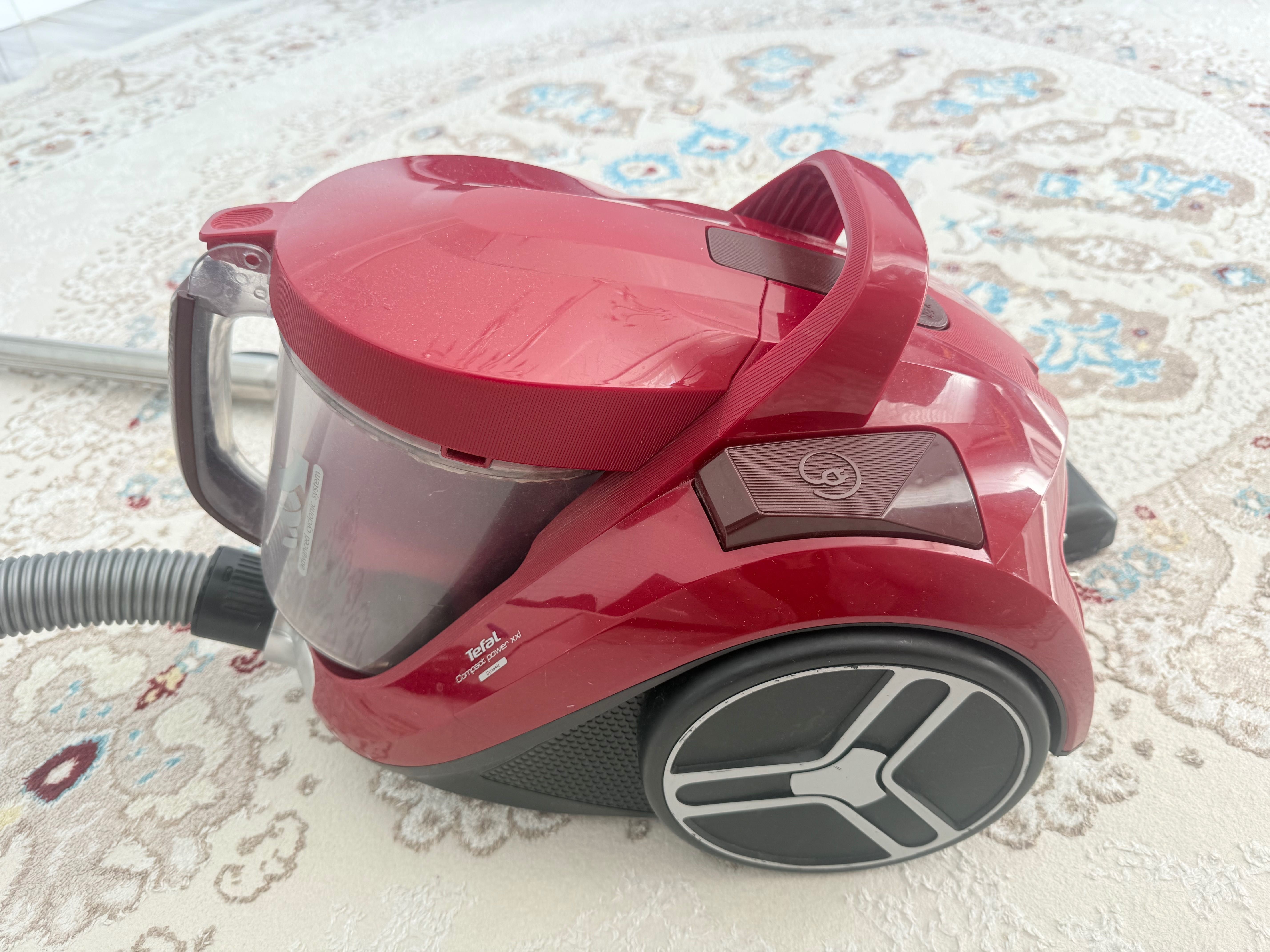 Продается Пылесос Tefal
