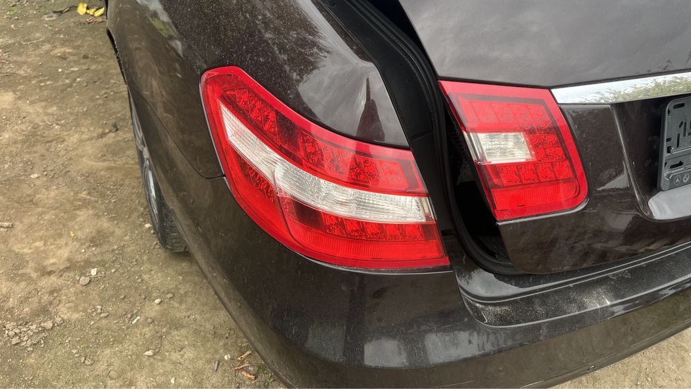 Tripla stop stanga dreapta mercedes e class w 212 piese dezmembrari