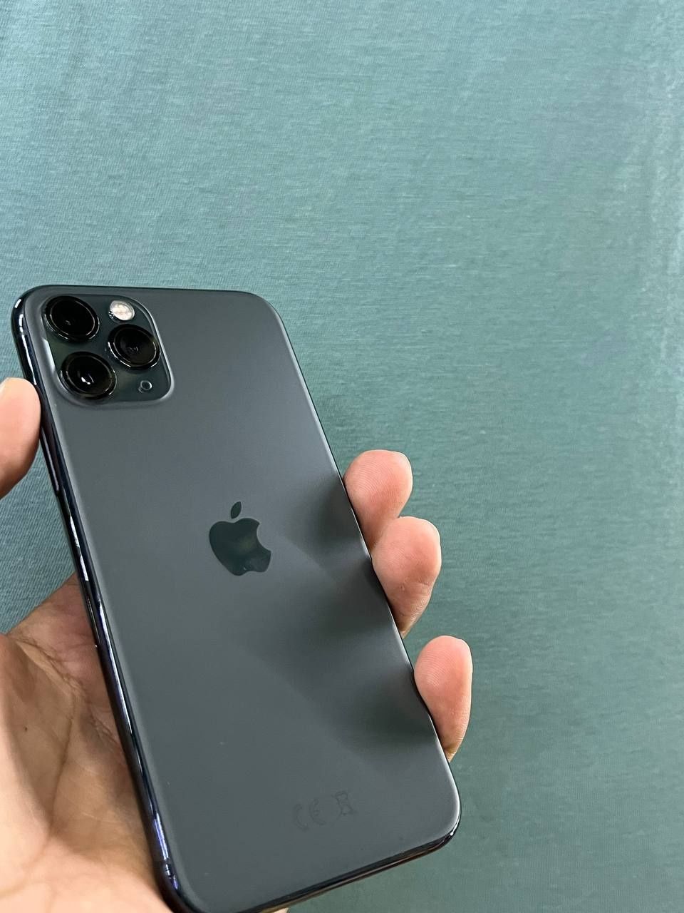 Iphone 11 pro  green