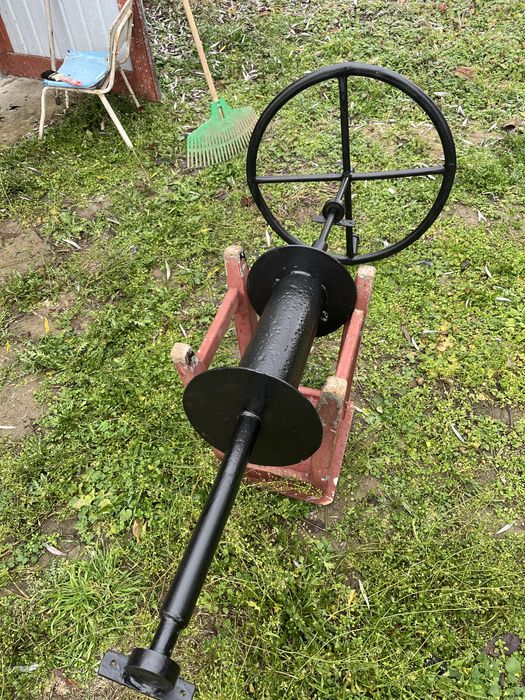 Vind Tambur cu roata pentru fintina totul este nou facut de mine rulme