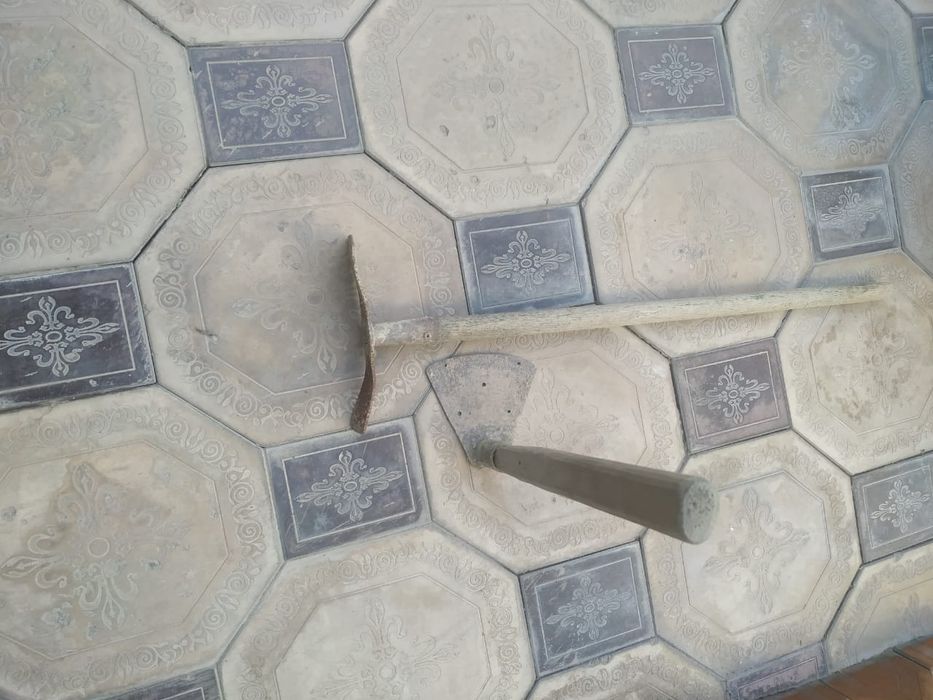 Две тяпки, маленькие , б/у