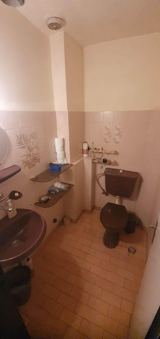 Дава се под наем Тристаен апартамент в Бургас, Център - 115 кв.м за 331.5 € - Снимка #7