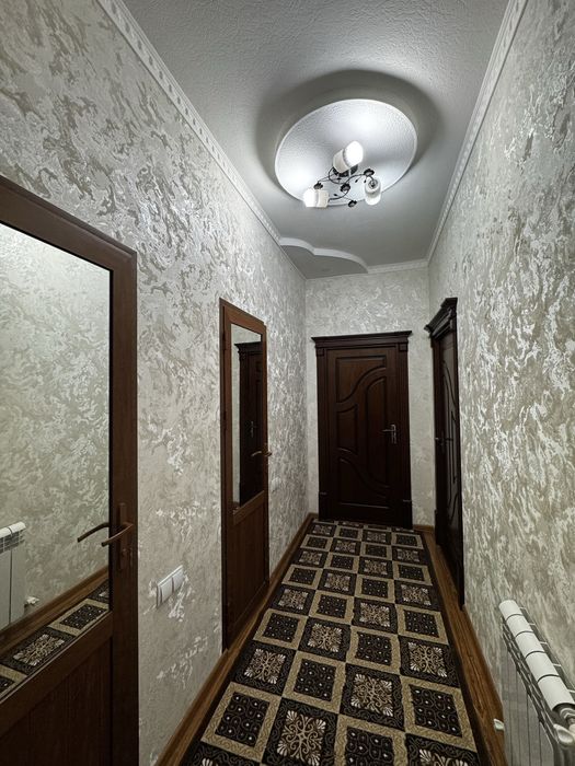 Срочно 2 хонали квартира сотилади!