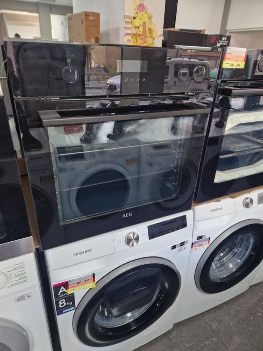 Фурна за вграждане с пара AEG Чисто нова