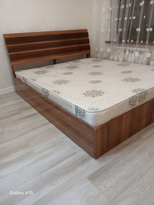 Продается 2 х спальный кровать