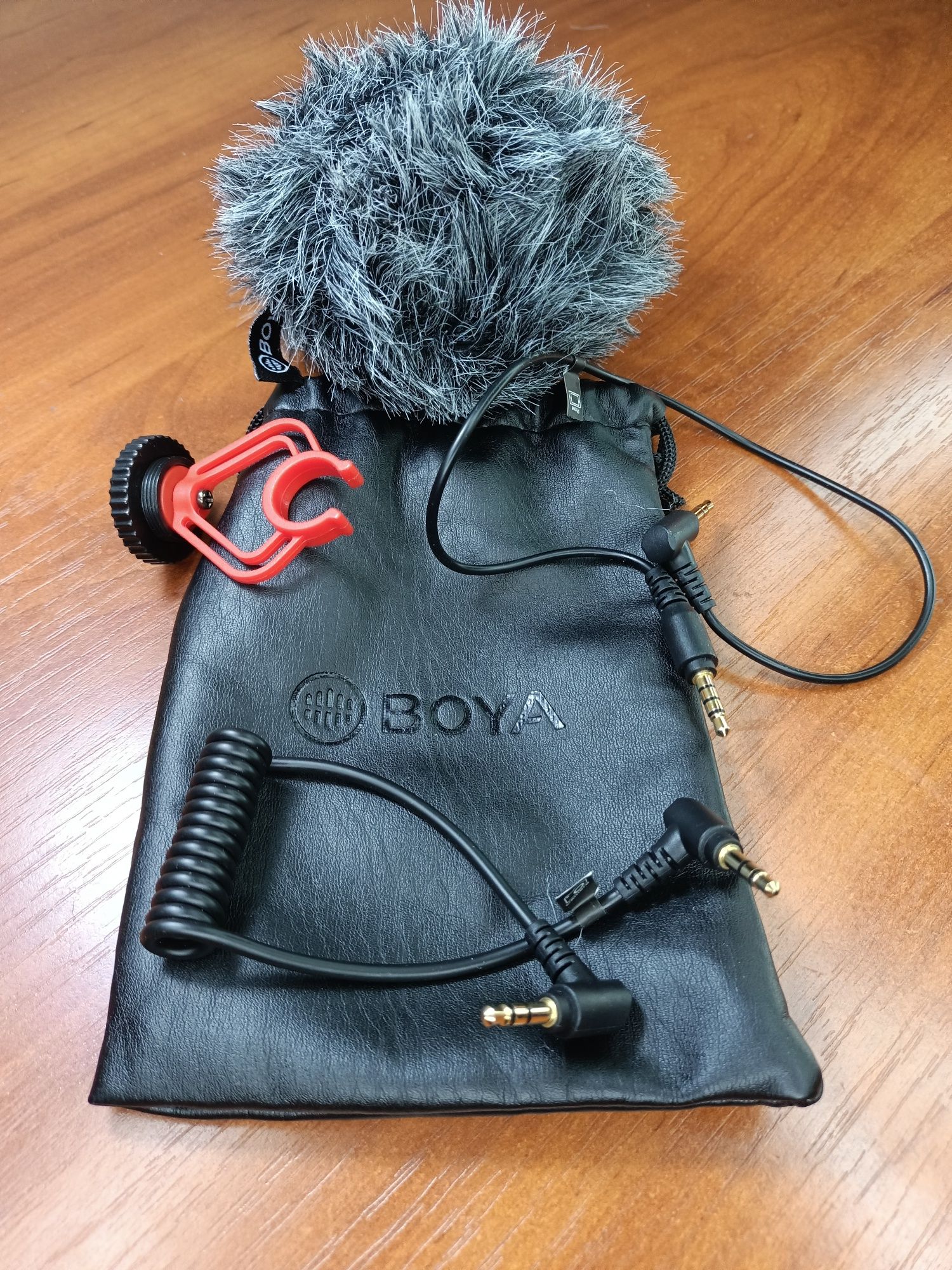 Микрофон новый BOYA
