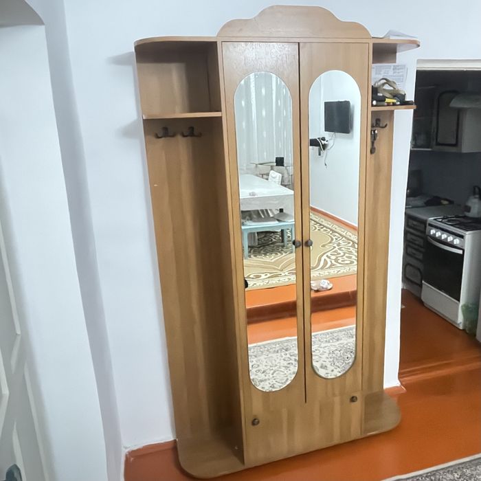 Прихожка  Ені 140 Ұзындығы 215 Жетысайда