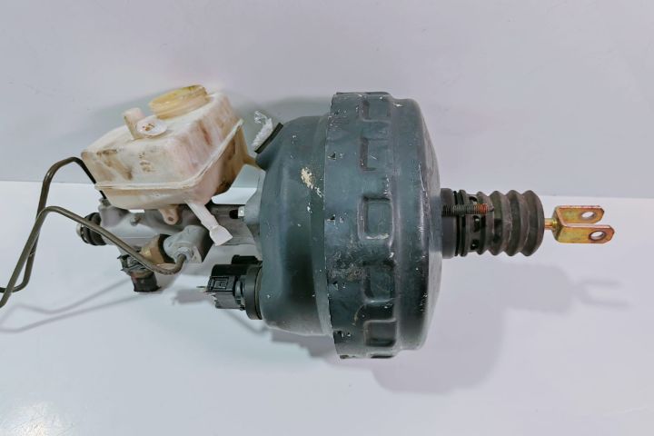 Tulumba Frana  cu pompa centrala A0044307230 Mercedes-Benz C-Class W2