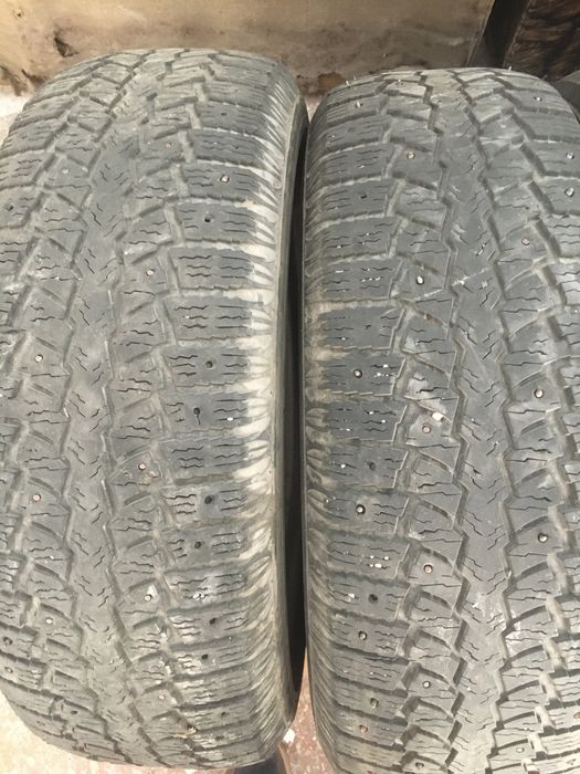 Зимние шины продам