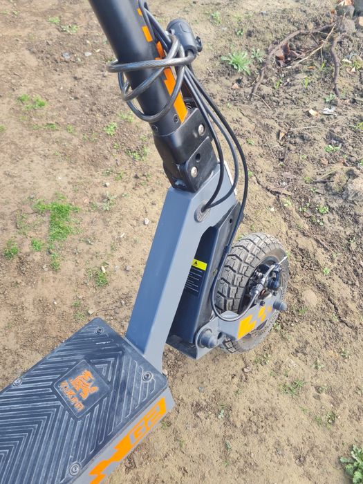 Vând trotineta G2 2025,stare foarte bună