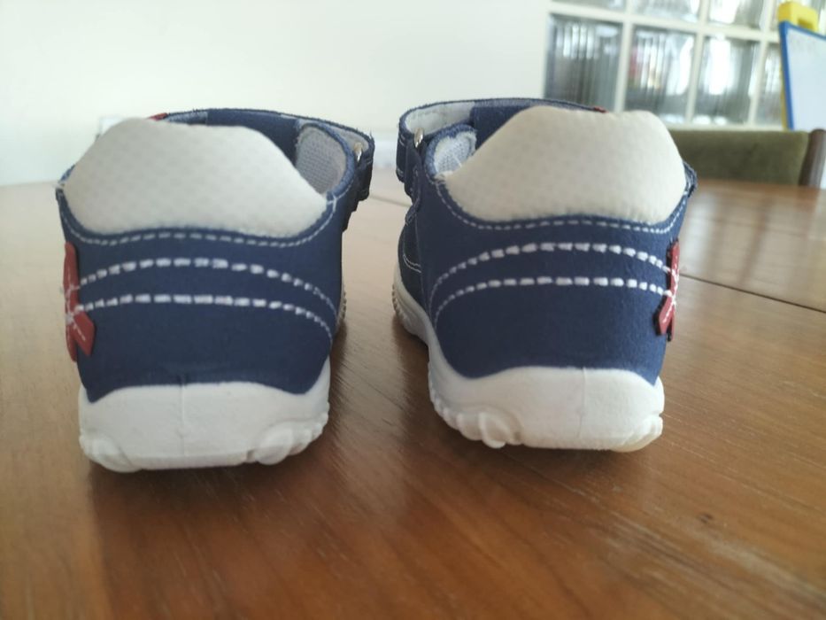 Sandale piele Melania marimea 24 int. 16 cm