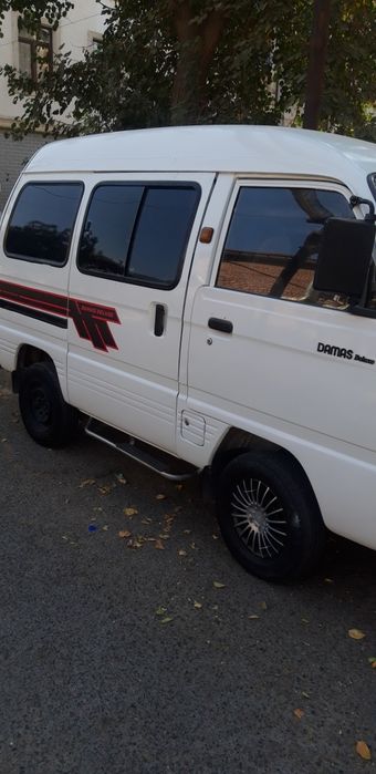 Продаю автомобиль Дамас