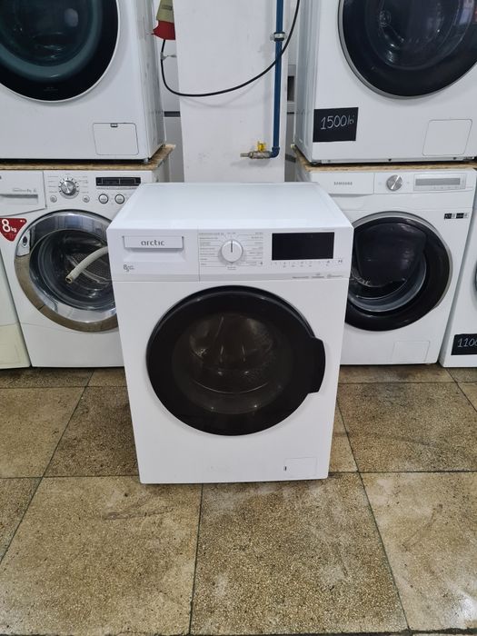 Masină de Spălat cu Uscător ca Nouă