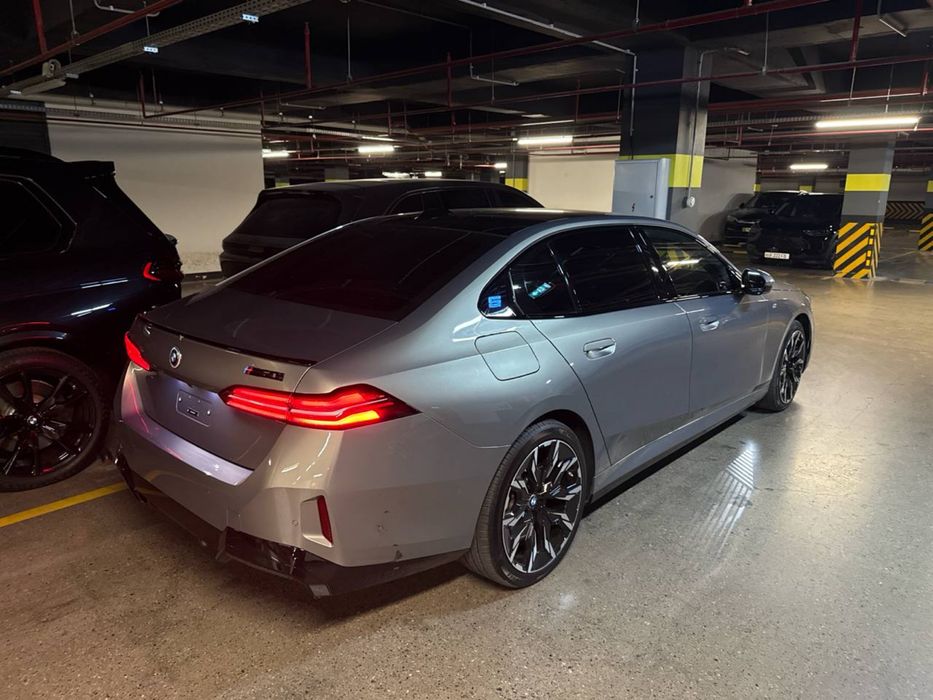 BMW I5 40L M sport 340 л.с