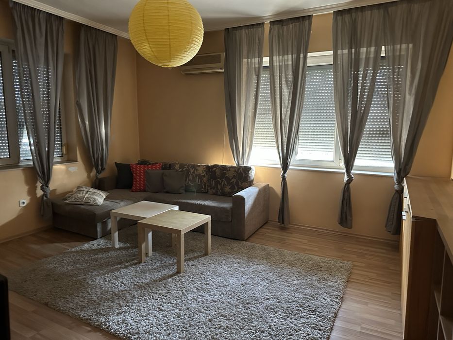 Продава се Тристаен апартамент в Стара Загора, Център - 72 кв.м за 1806 €/кв.м - Снимка #1