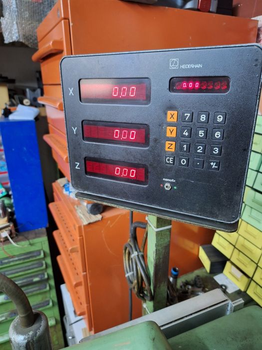 Инструментална фреза Декел