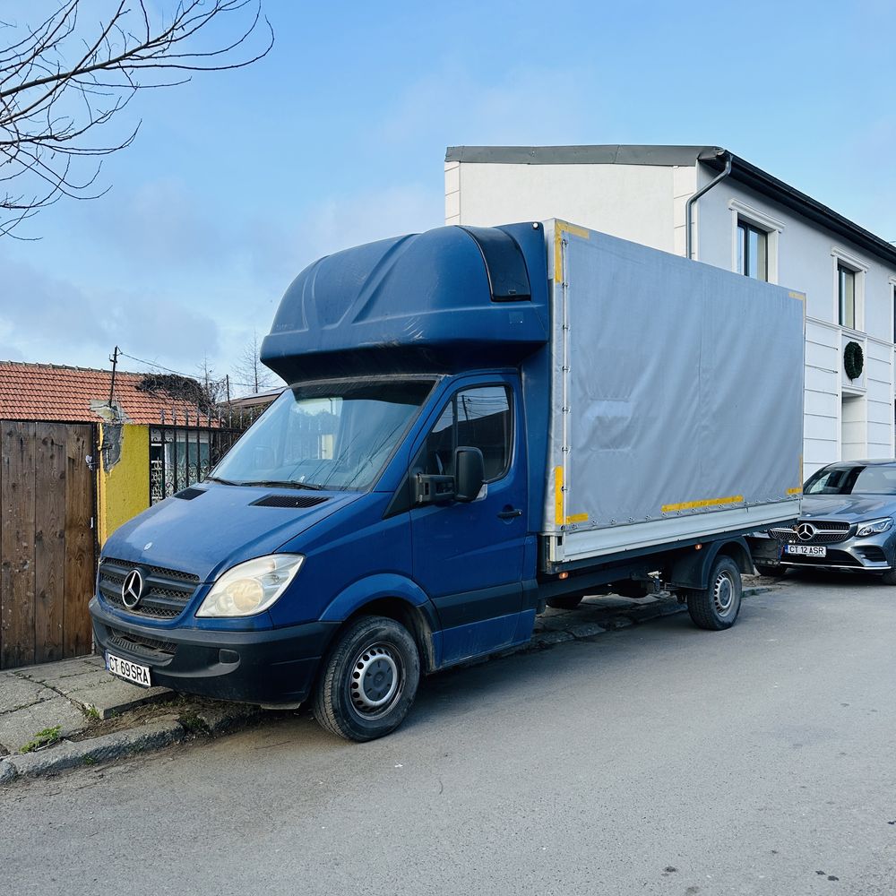 Mercedes Benz 906-Sprinter