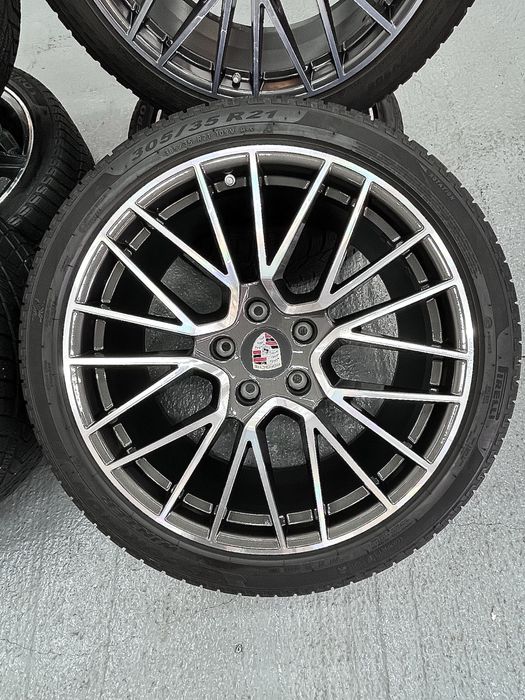 Roti porsche cayenne  r21 anvelope iarna