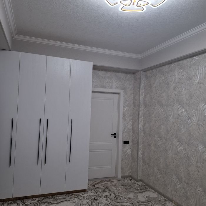 Янги бозор атрофида Локацияси зур жой да янги квартира сотилади