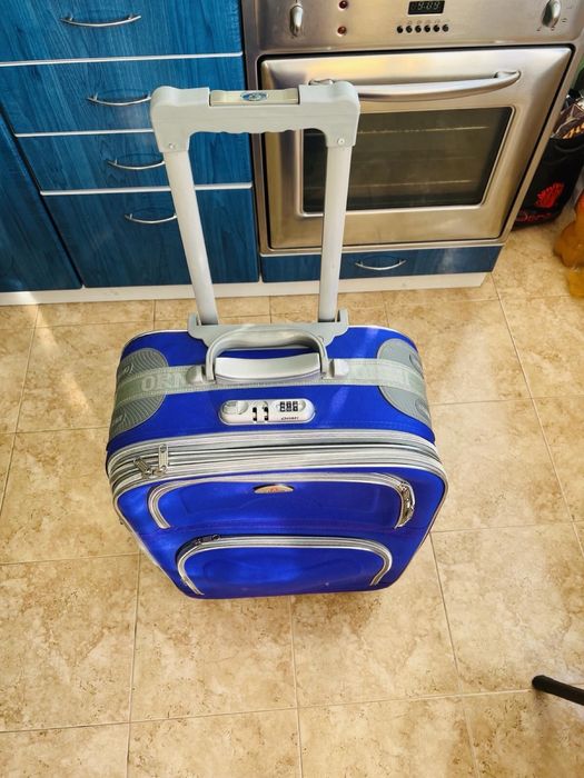 куфар за пътешествия