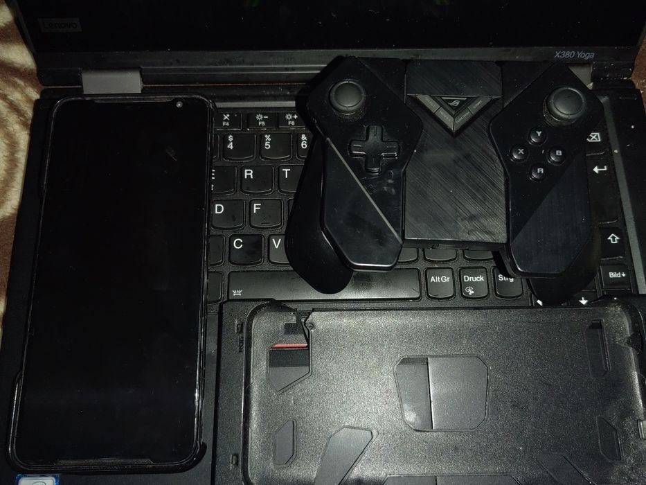 Schimb asus rog phone 3 cu iPhone